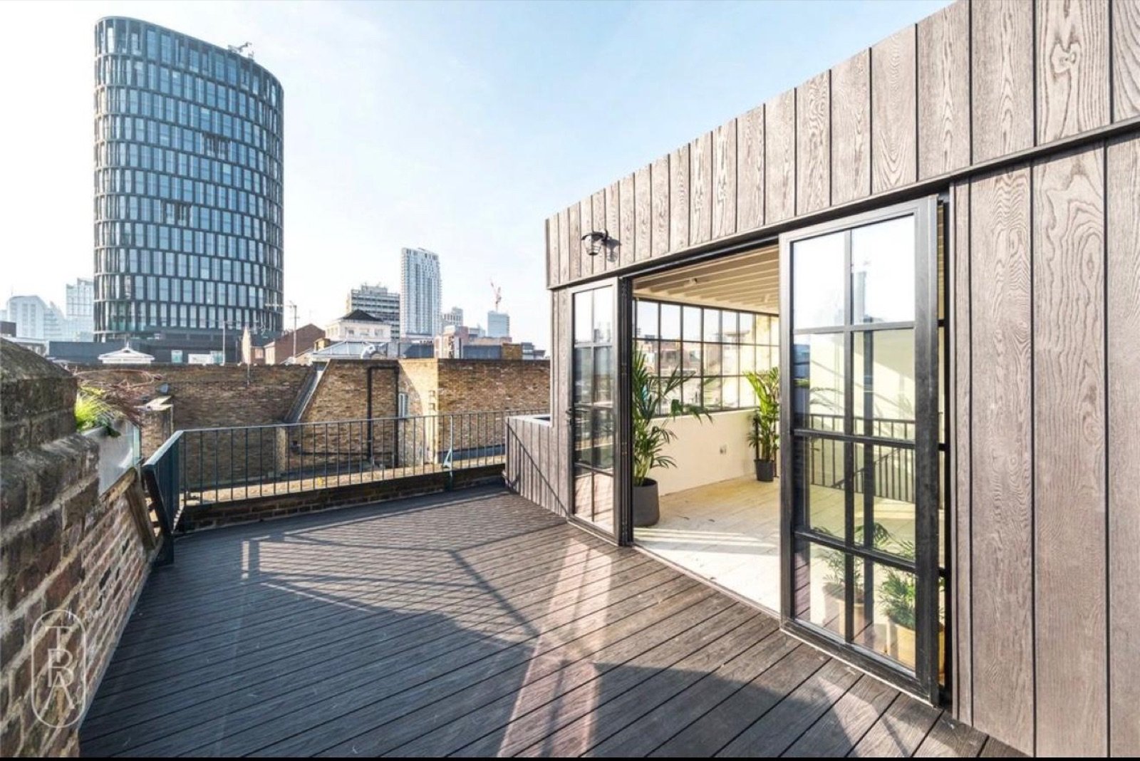 Rooftop Terrace - City View
