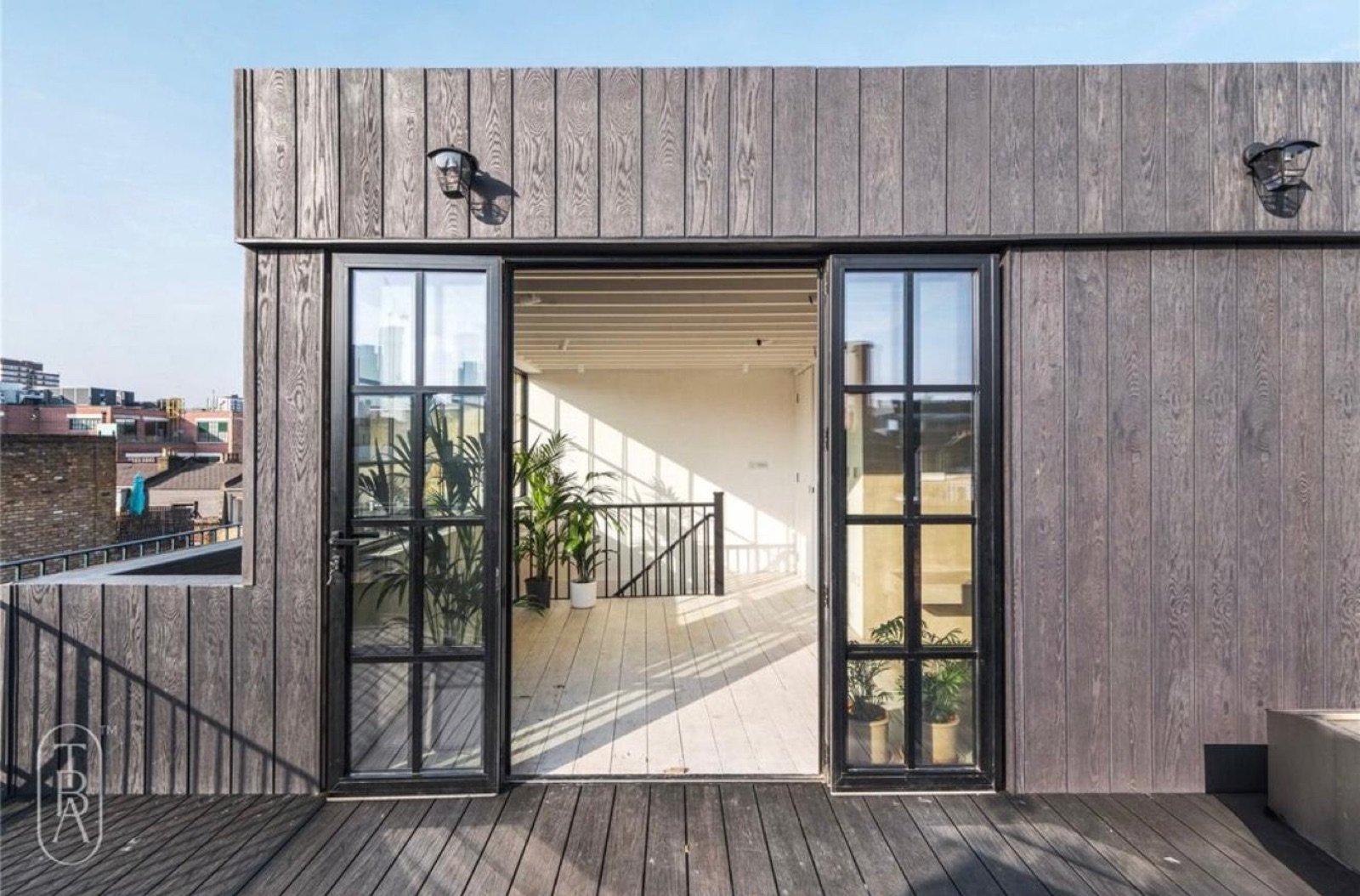 New build - timber-clad pod