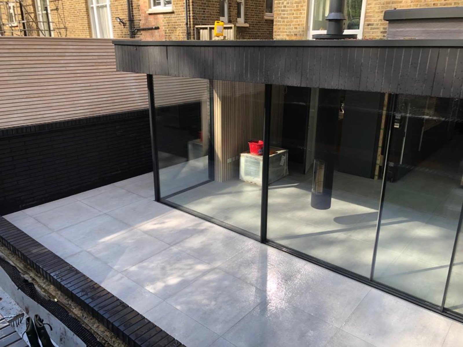Rear Glass Box - Terrace