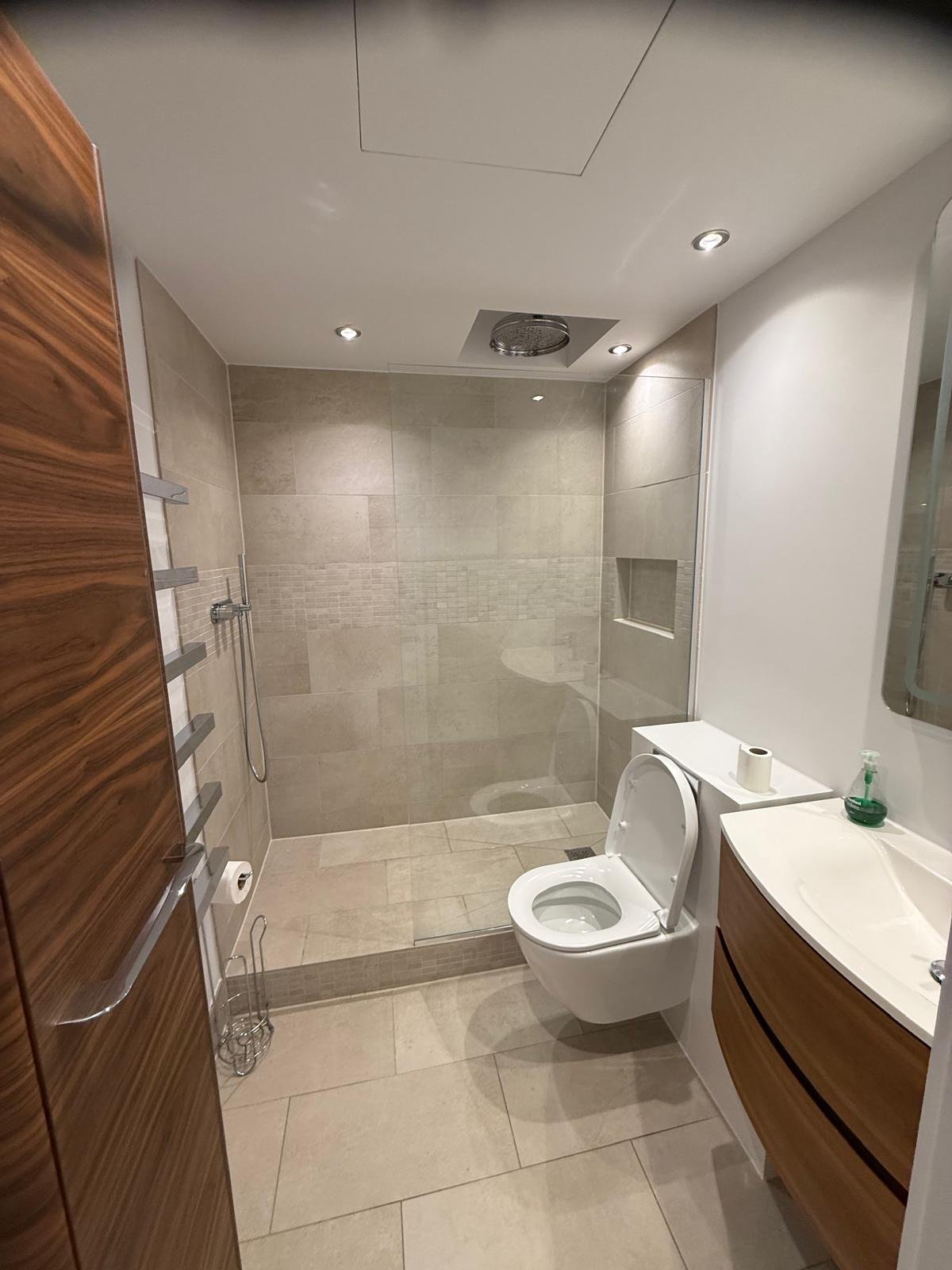 Walk-In Shower - Timber